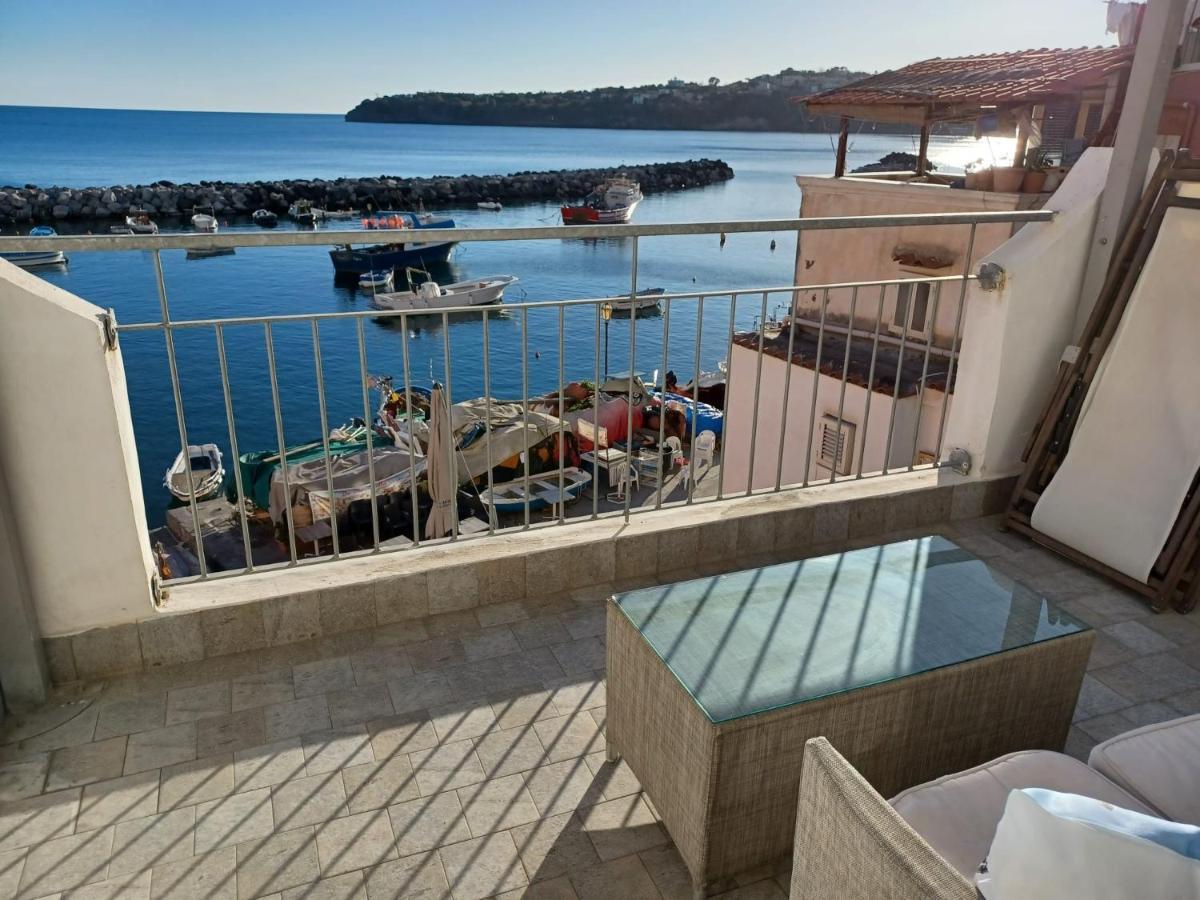 La Terrazza Di Maria Apartment Procida Exterior photo